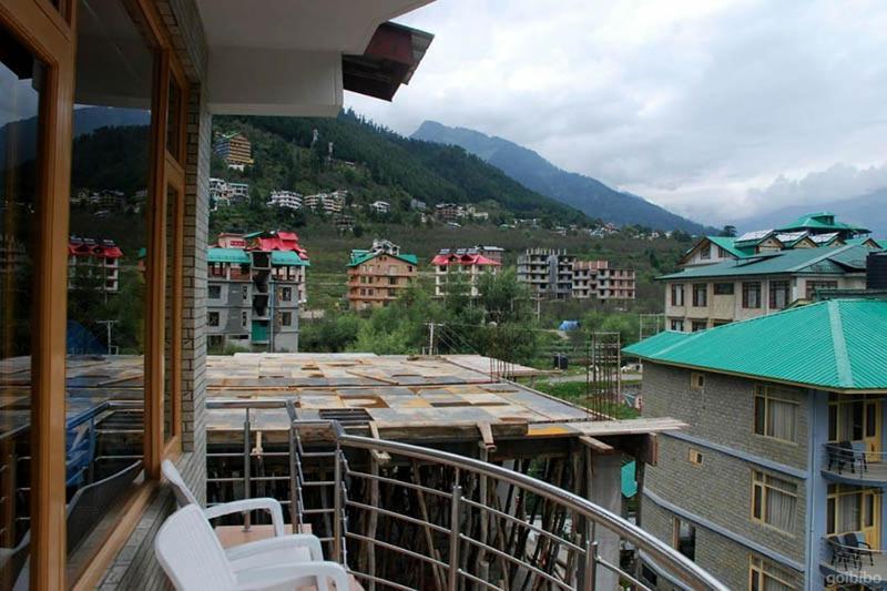 Hotel Uday Himalaya Manali (Himachal Pradesh)
